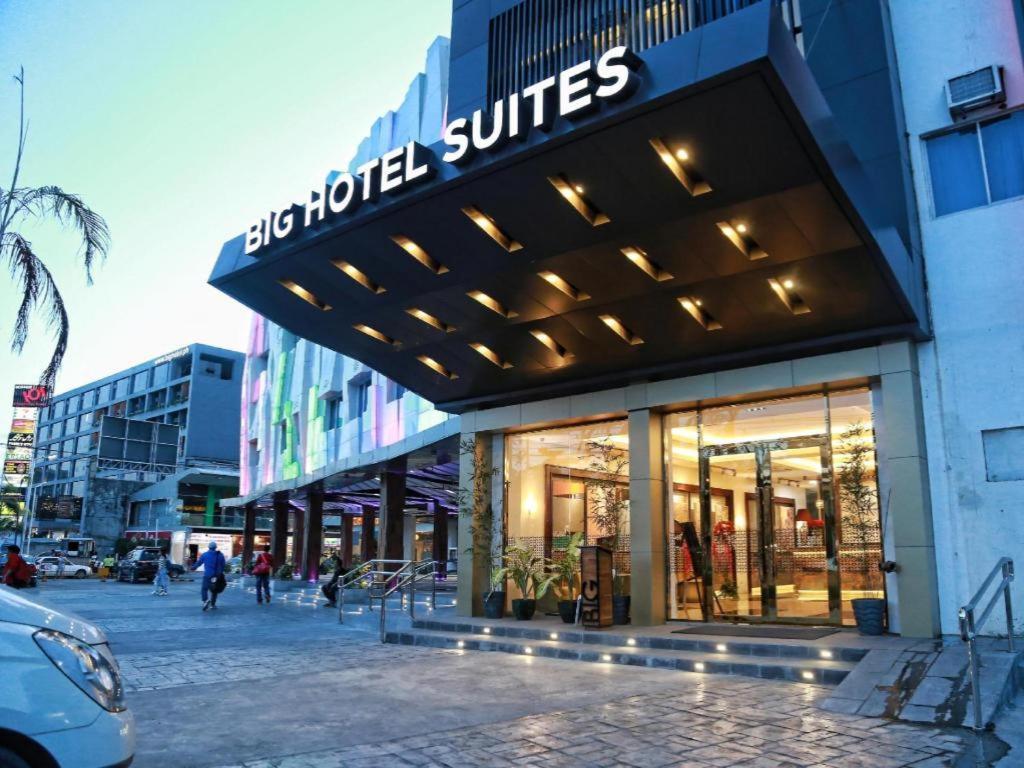 Big Hotel Suites Mandaue Eksteriør billede