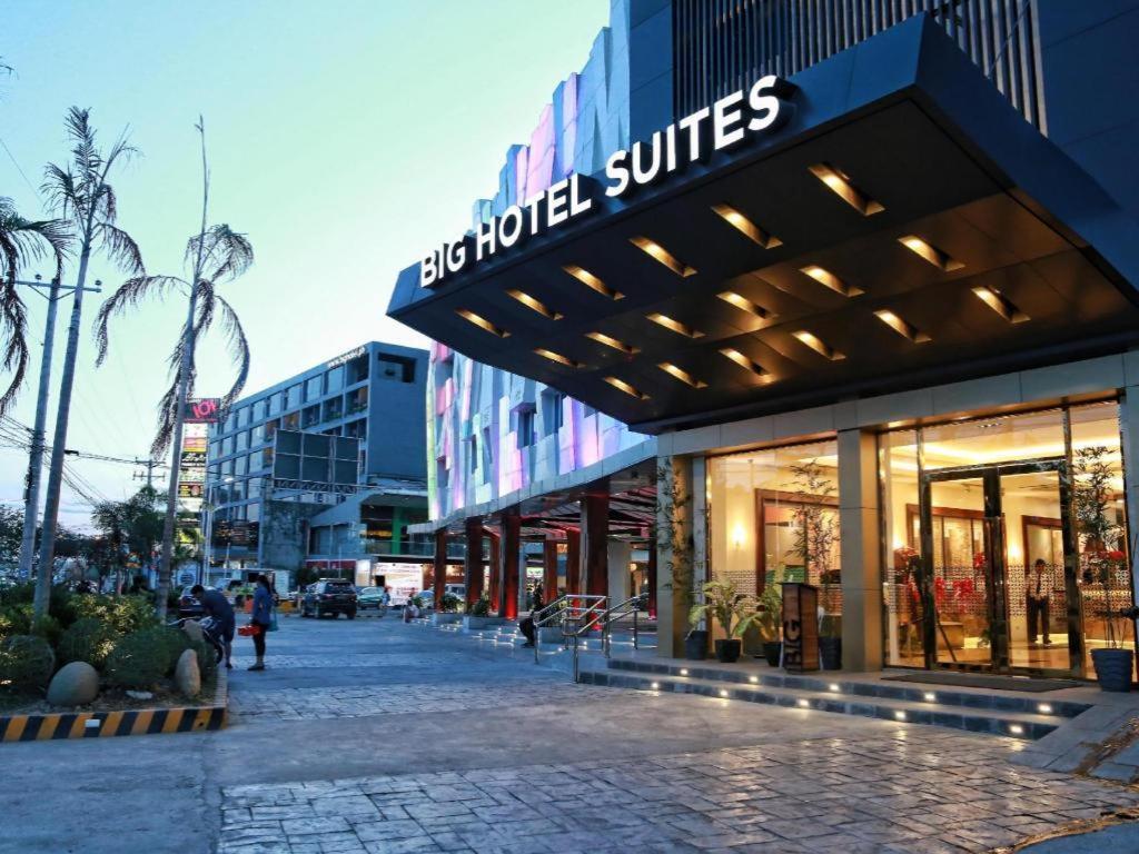 Big Hotel Suites Mandaue Eksteriør billede