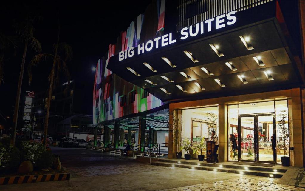Big Hotel Suites Mandaue Eksteriør billede