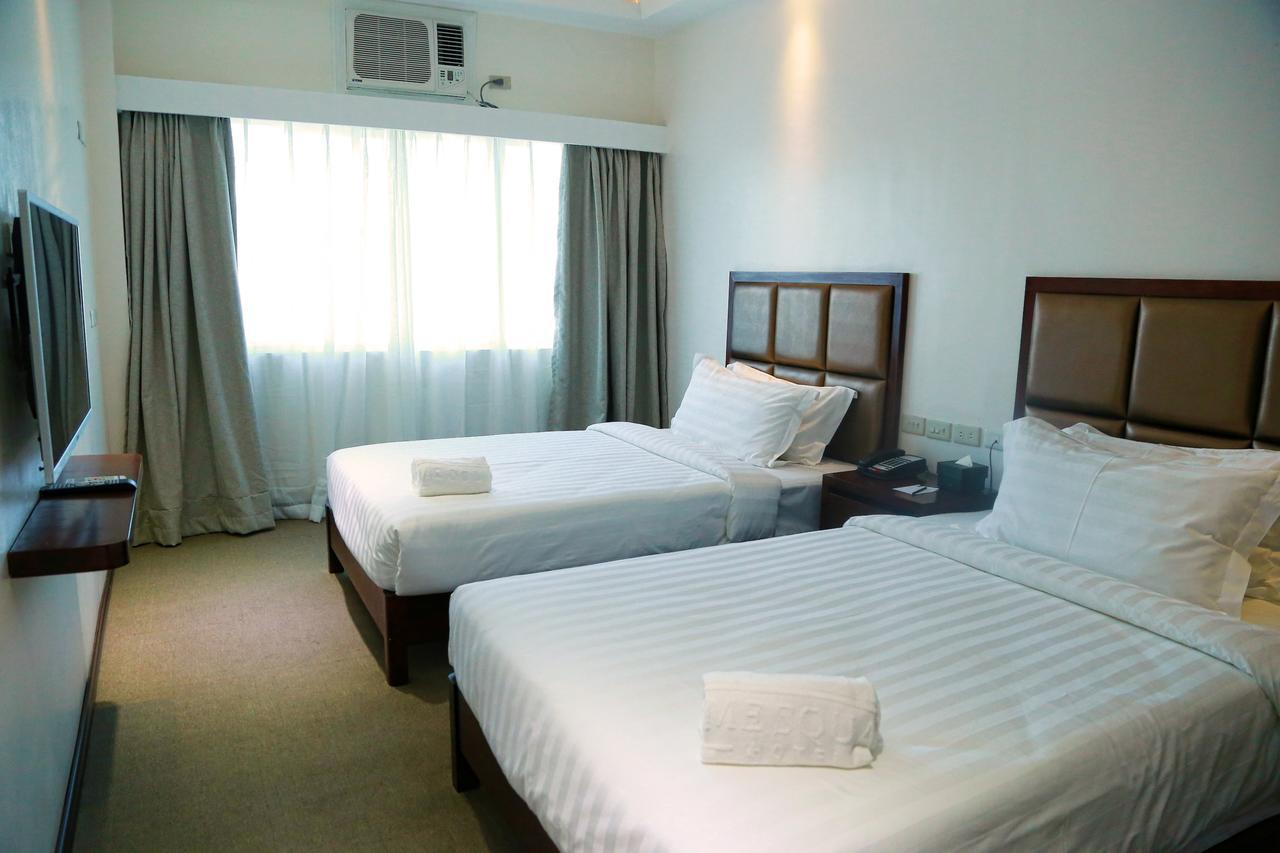 Big Hotel Suites Mandaue Eksteriør billede