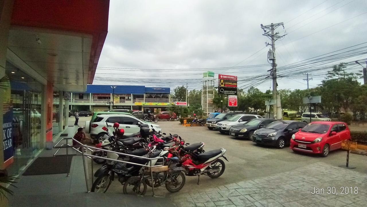 Big Hotel Suites Mandaue Eksteriør billede