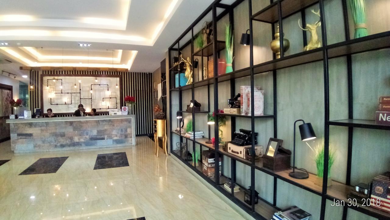 Big Hotel Suites Mandaue Eksteriør billede
